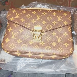 Louis Vuitton bag